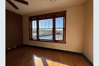 26 E Downer Place, Aurora, IL 60505 - Photo 11