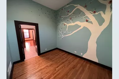 26 E Downer Place, Aurora, IL 60505 - Photo 15