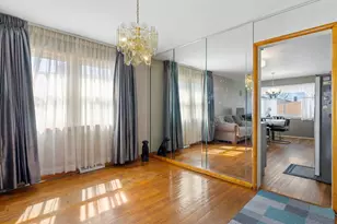 9126 S Oglesby Ave, Chicago, IL 60617 - Photo 3