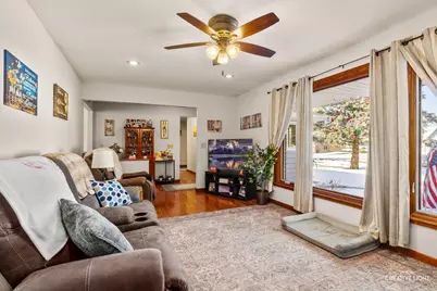 128 Edgebrook Drive, Sandwich, IL 60548 - Photo 3