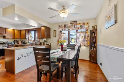 128 Edgebrook Drive, Sandwich, IL 60548 - Photo 5