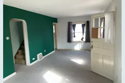 2917 Lawndale Avenue, Rockford, IL 61101 - Photo 3