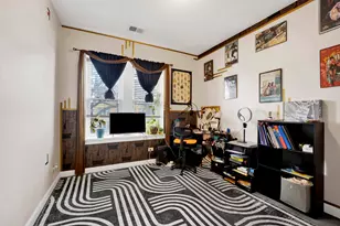 6204 N Claremont Ave, Chicago, IL 60659 - Photo 11