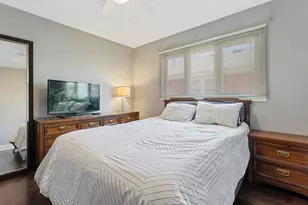 9966 S California Ave, Evergreen Park, IL 60805 - Photo 15