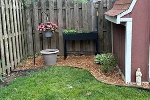 9966 S California Ave, Evergreen Park, IL 60805 - Photo 21