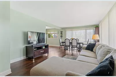 9966 S California Avenue, Evergreen Park, IL 60805 - Photo 7