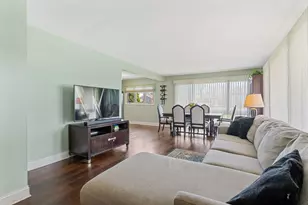 9966 S California Ave, Evergreen Park, IL 60805 - Photo 7