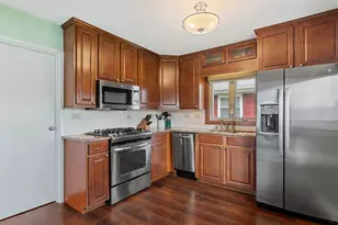 9966 S California Ave, Evergreen Park, IL 60805 - Photo 9
