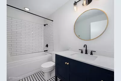 1040 W Adams Street #245, Chicago, IL 60607 - Photo 13