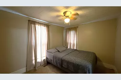 517 College Avenue, Centralia, IL 62801 - Photo 7