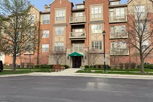 1914 Farnsworth Ln, Northbrook, IL 60062 - Photo 1