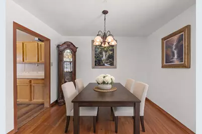 225 E Lincoln Avenue, Glendale Heights, IL 60139 - Photo 7