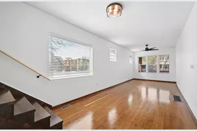 6521 S Saint Lawrence Avenue, Chicago, IL 60637 - Photo 5
