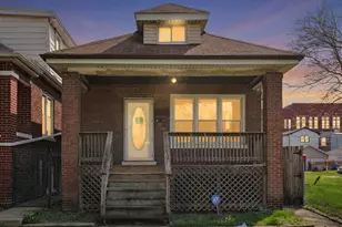 6521 S St Lawrence Ave, Chicago, IL 60637 - Photo 1