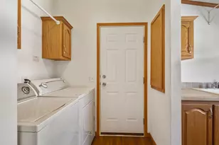 371 Elder Ln, Belvidere, IL 61008 - Photo 17