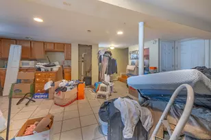 6351 S Kilbourn Ave, Chicago, IL 60629 - Photo 21