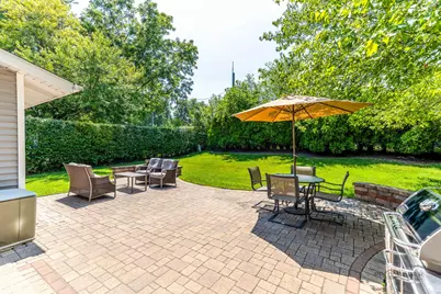 240 Osage Terrace, Buffalo Grove, IL 60089 - Photo 27