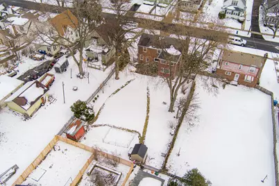 827 N 10th Street, Dekalb, IL 60115 - Photo 7