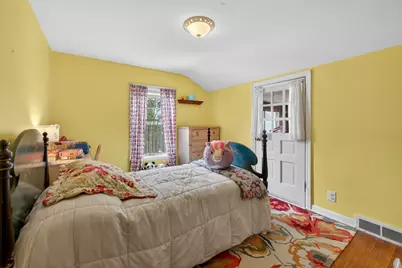 827 N 10th Street, Dekalb, IL 60115 - Photo 27