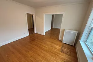 2216 W Thome Ave, Chicago, IL 60659 - Photo 13