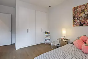 559 E 50th St, Chicago, IL 60615 - Photo 31