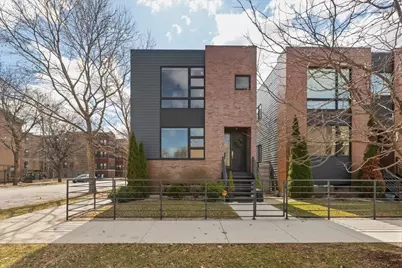 559 E 50th Street, Chicago, IL 60615 - Photo 1
