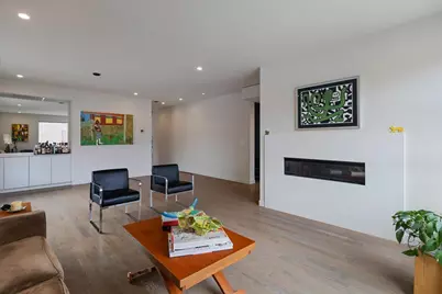 559 E 50th Street, Chicago, IL 60615 - Photo 9