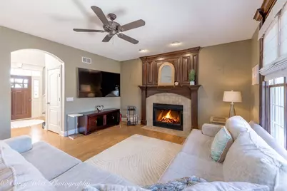 801 Citizen Avenue, Elburn, IL 60119 - Photo 7