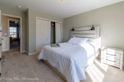 801 Citizen Avenue, Elburn, IL 60119 - Photo 21