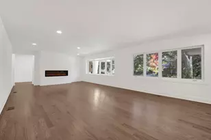 6444 N Knox Ave, Lincolnwood, IL 60712 - Photo 13