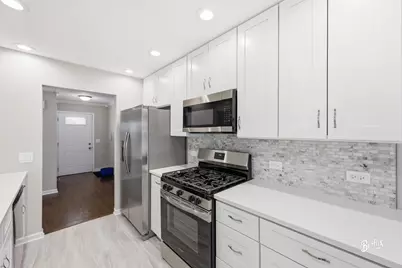 1005 Cooper Court, Buffalo Grove, IL 60089 - Photo 7