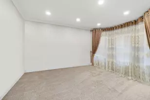 [Address not provided], Elgin, IL 60124 - Photo 47