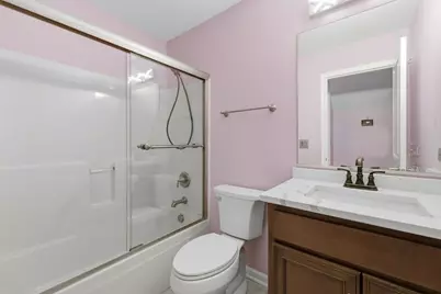 [Address not provided], Elgin, IL 60124 - Photo 33