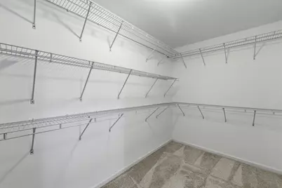 [Address not provided], Elgin, IL 60124 - Photo 31