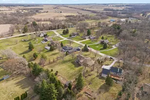 19 Shagbark Ln, Newark, IL 60541 - Photo 53