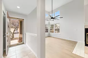 1239 Old Mill Ln, Elk Grove Village, IL 60007 - Photo 3