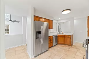 1239 Old Mill Ln, Elk Grove Village, IL 60007 - Photo 11