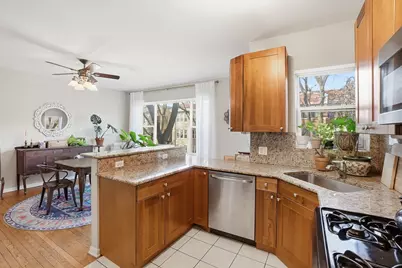 7657 N Greenview Avenue #2, Chicago, IL 60626 - Photo 9