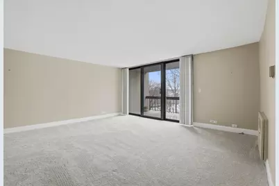 1110 Grove Street #2C, Downers Grove, IL 60515 - Photo 3