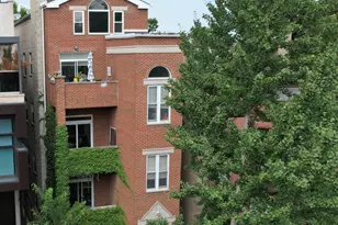 1236 W Webster Ave, Chicago, IL 60614 - Photo 1