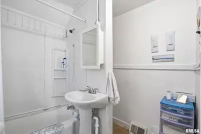 1918 6th Avenue, Moline, IL 61265 - Photo 23