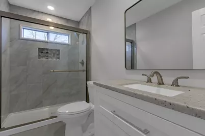 272 E Wrightwood Avenue, Glendale Heights, IL 60139 - Photo 23