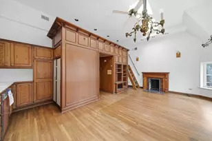 1517 N Dearborn Pkwy, Chicago, IL 60610 - Photo 23