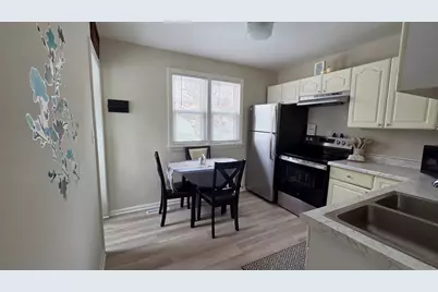 542 Whitney Avenue, Winthrop Harbor, IL 60096 - Photo 11