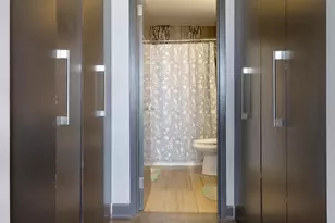 10 E Ontario St, Chicago, IL 60611 - Photo 21