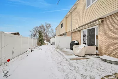 211 Manor Drive, New Lenox, IL 60451 - Photo 23