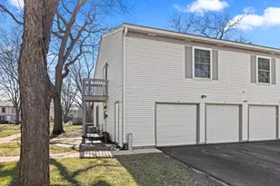 1675 Valley Forge Ct, Wheaton, IL 60189 - Photo 19