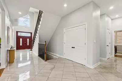 3300 W Albion Street, Lincolnwood, IL 60712 - Photo 5