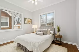 3300 W Albion St, Lincolnwood, IL 60712 - Photo 37