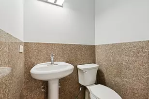 3300 W Albion St, Lincolnwood, IL 60712 - Photo 35